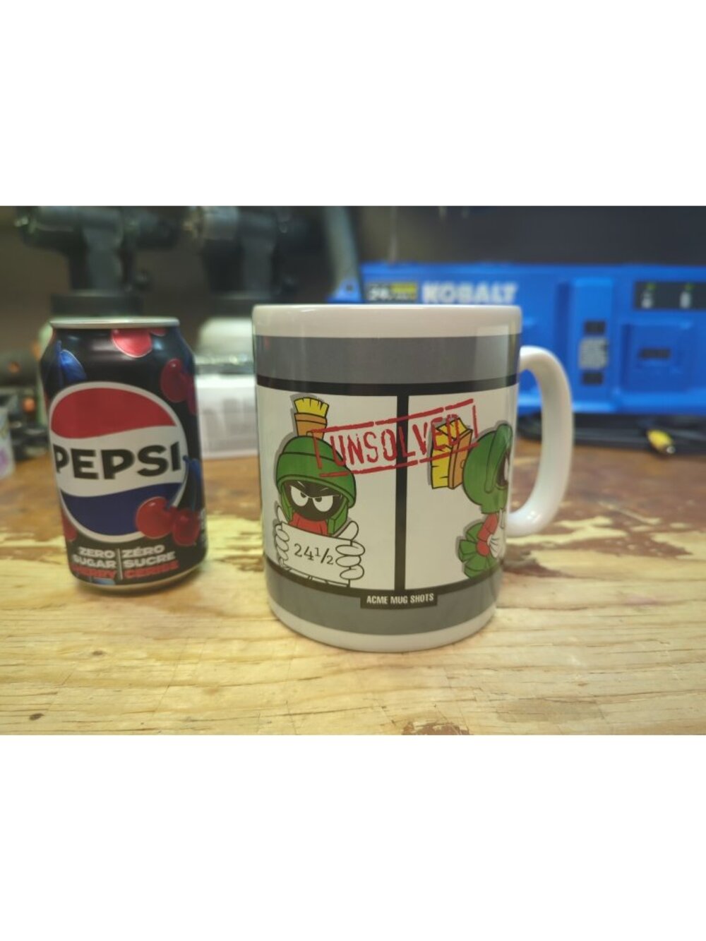 MARVIN THE MARTIAN WARNER BROS. XL MUG SHOTS 5” X 4” UNSOLVED SUPER COOL!!
